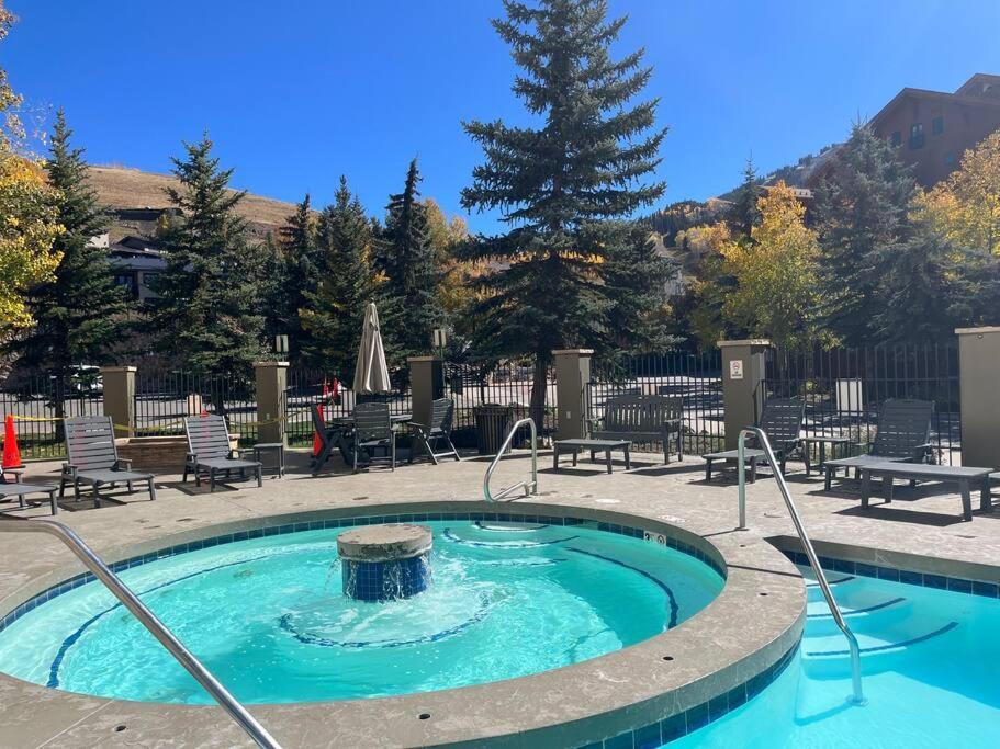 Mt Cb Mountain Side With King Bed, Hot Tub, Pool & Kitchen! Apartment Crested Butte Ngoại thất bức ảnh